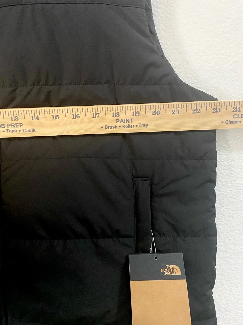 New The North Face Black Everyday Insulated Puffer Vest Men Large Company Logo